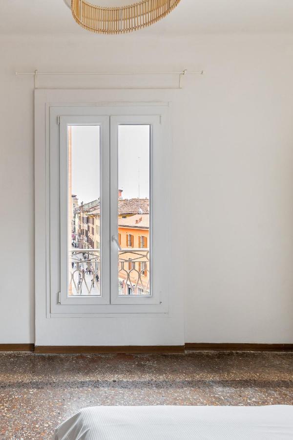 Alessandrini Apartment Alla Finestrella By Wonderful Italy Bologna Eksteriør bilde